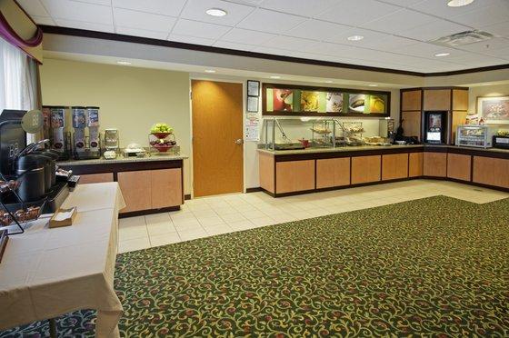 Fairfield Inn & Suites By Marriott קורדל מראה חיצוני תמונה