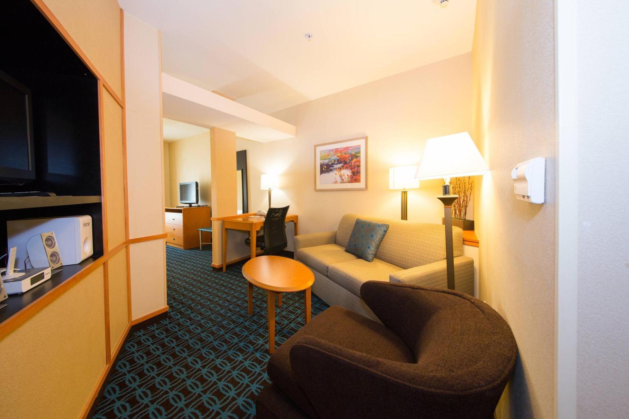Fairfield Inn & Suites By Marriott קורדל מראה חיצוני תמונה