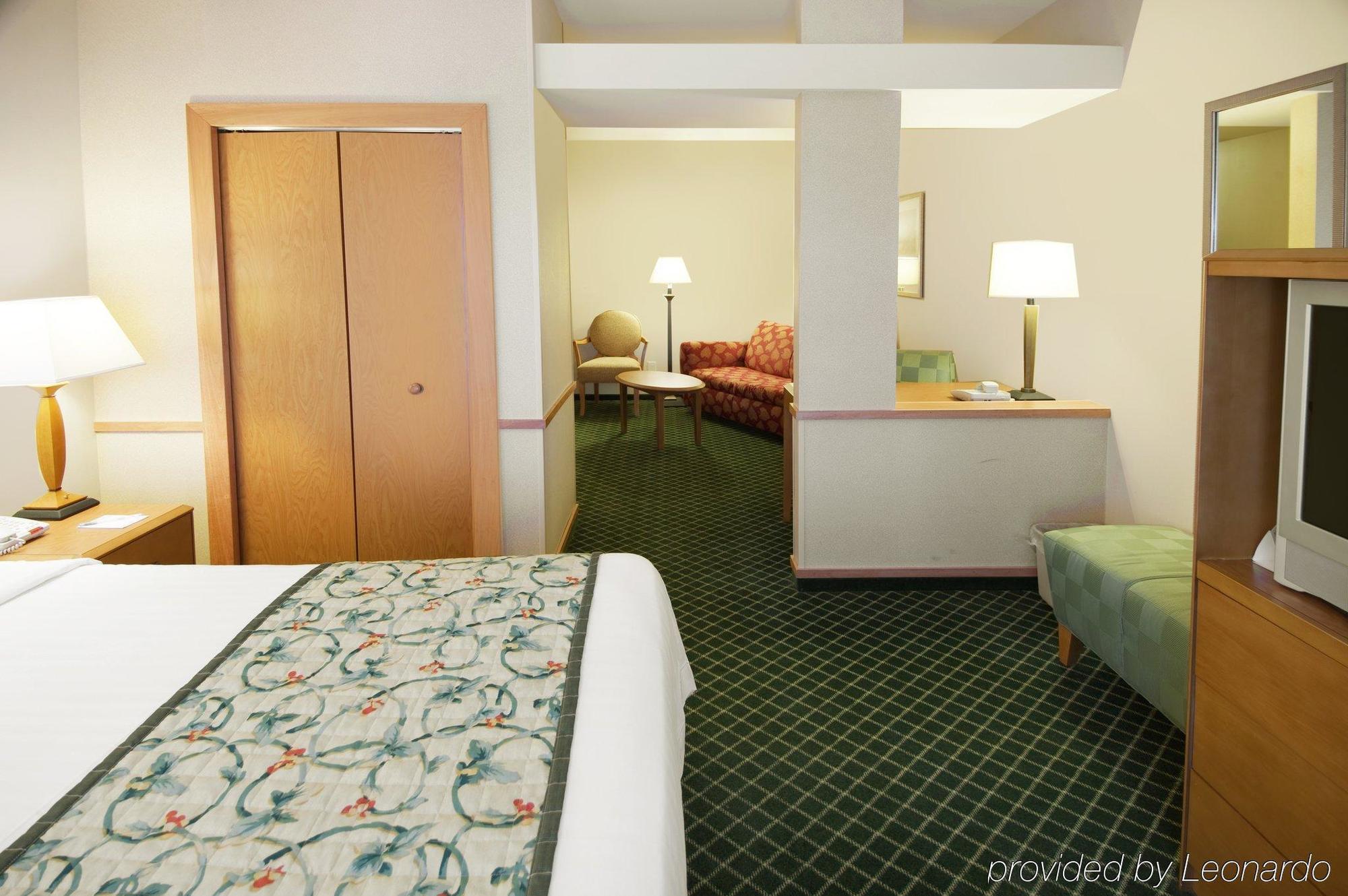 Fairfield Inn & Suites By Marriott קורדל חדר תמונה